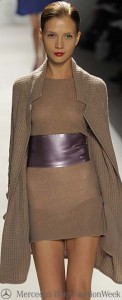 10 122x300 New York Fashion Week Spring 2010  Last Day!