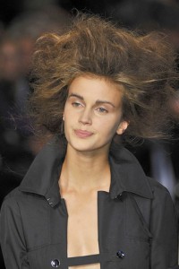 Marithe e Francois Girbaud Beauty spring fashion 2010 001 runway1 200x300 Mixed Signals
