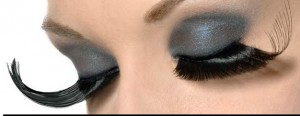 eyelashes eyelashes 300x116 The Best False Lashes for Halloween