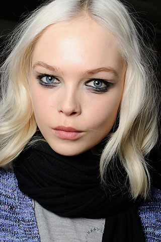 Zac Posen Makeup 2010 Zac Posen Makeup 2010 New York Fashion Week Makeup A/W 2010 Day 5