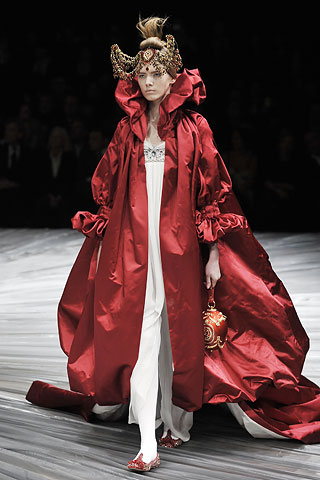 alexander mcqueen fall winter 2008 2009 dress RIP Alexander McQueen