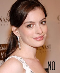Matte Skin Makeup 245x300 How to Look Good Under Fluorescent Lights