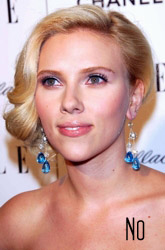 scarlettjohansson makeup How to Look Good Under Fluorescent Lights