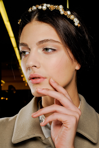 beautiful me plus you: Makeup Inspiration - & Gabbana 2012
