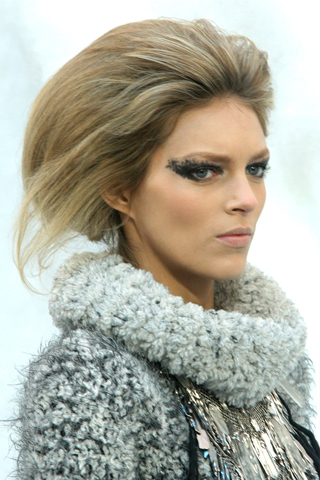 Chanel aw 2010 makeup