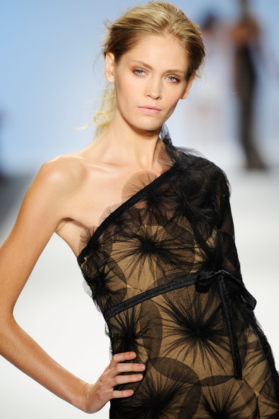 Carlos+Miele+Runway+Spring